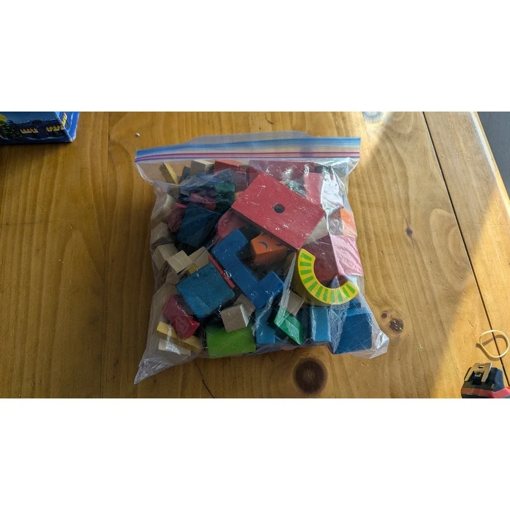 Vintage Assorted Wooden Building Blocks Multicolor Shapes‎ Construction